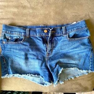 Cut off shorts